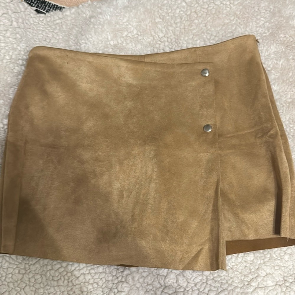 Tan suede skort